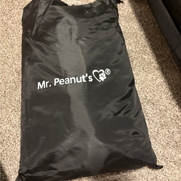 Mr. Peanut’s Platinum Series Double Expandable Pet Carrier NWT Pets up to 15 lb - Picture 8 of 14